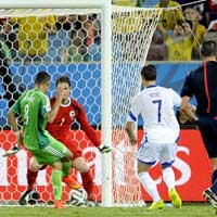 Video bàn thắng World Cup - Góc 3D: “Đại bàng xanh” tung cánh, Bosnia ngậm ngùi