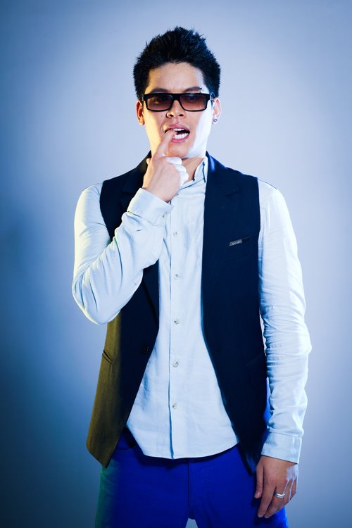 Á quân Vietnam Idol bị "tra tấn" trong Ai dám hát 2014 - 7