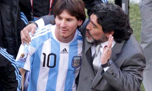 Maradona: Chúa đang đứng về phía Messi - 1