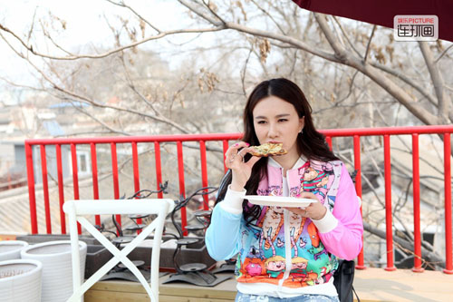 Một ngày theo chân "nữ thần gợi cảm" Cbiz - 11