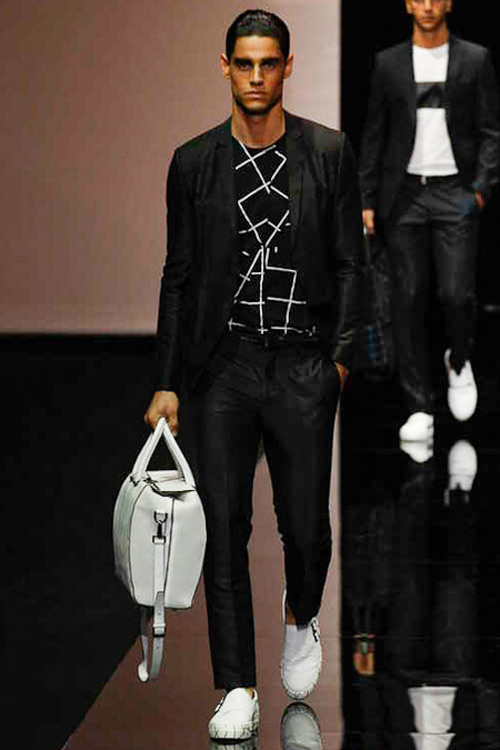 4 "ông lớn" tung hoành tại tuần lễ thời trang Milan - 1