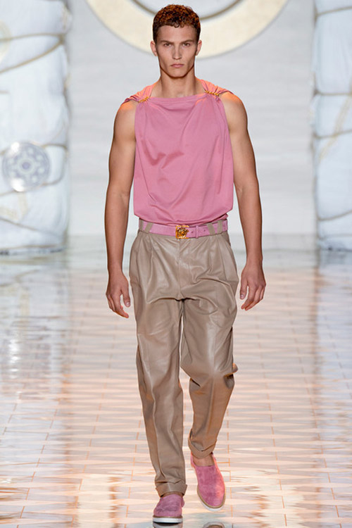 4 "ông lớn" tung hoành tại tuần lễ thời trang Milan - 2