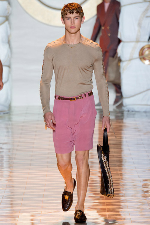 4 "ông lớn" tung hoành tại tuần lễ thời trang Milan - 3