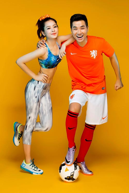 Chi Pu eo thon cổ vũ “cỗ xe tăng Đức” - 6