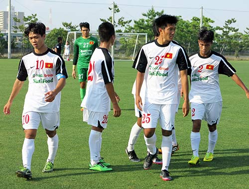 Công Phượng lại tỏa sáng với cú đúp cho U19 VN - 2