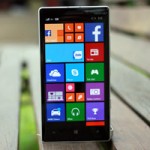 Dế sắp ra lò - Trên tay chiếc Nokia Lumia 930 vừa về Việt Nam