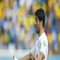Suarez bị phạt nặng, Uruguay dọa tẩy chay World Cup