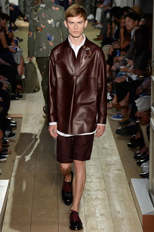 Sành điệu như quý ông của Valentino và Louis Vuitton - 10