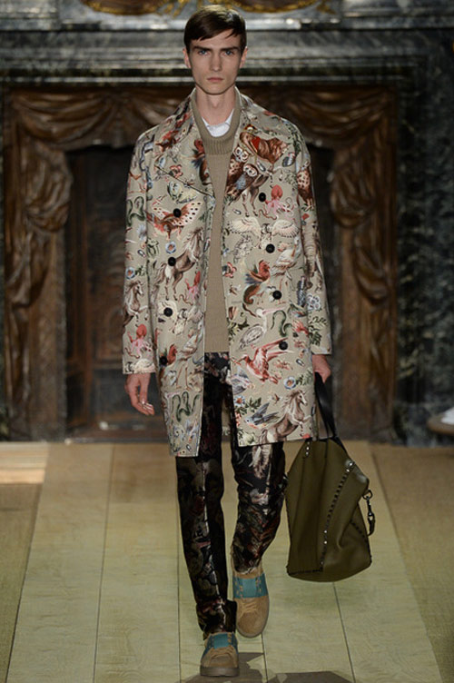 Sành điệu như quý ông của Valentino và Louis Vuitton - 6