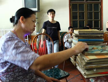 Kỳ lạ chủ quán 25 năm thờ chữ “cơm” - 2