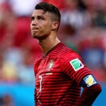 Bóng đá - Ronaldo ngẩng cao đầu, HLV Bento ngậm ngùi