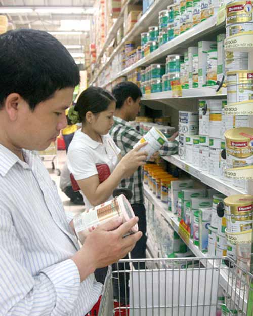 Sữa giở "chiêu trò" mới đối phó giá trần - 1