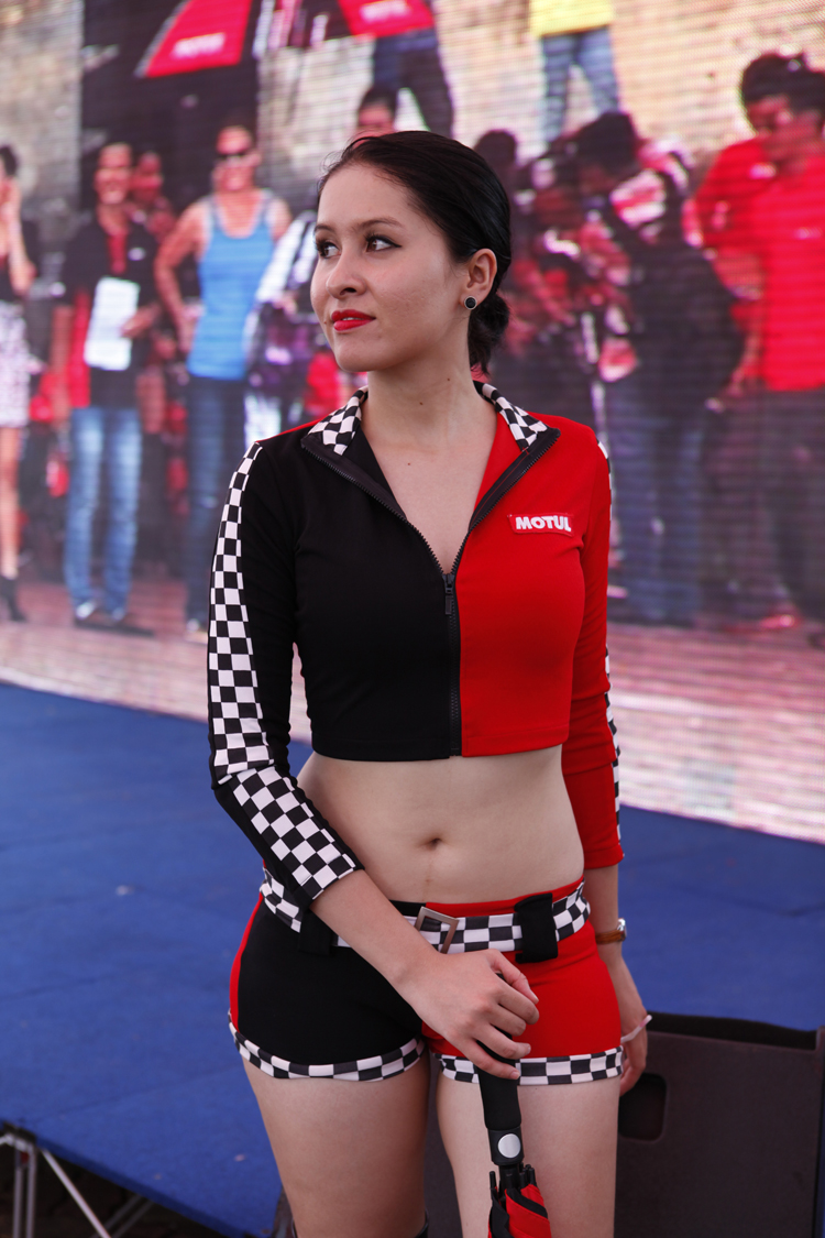 Mãn nhãn ngắm chân dài uốn éo bên siêu xe

Dàn mỹ nữ sexy khoe sắc tại MotoGP 2014

Thiên thần Marissa thách thức "quái vật" Kawasaki Ninja

Vòng 1 hờ hững thách thức "ngựa ô" Ferrari

"Nghẹt thở" từng đường cong sexy bên xe
