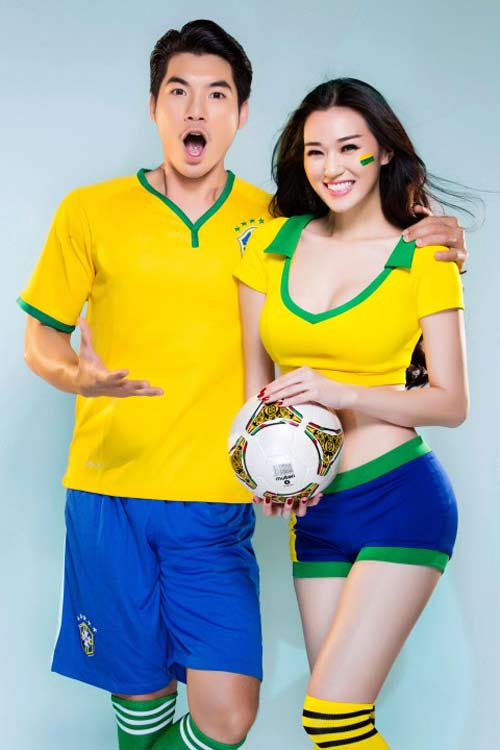 Khánh My bốc lửa cổ vũ World Cup - 8