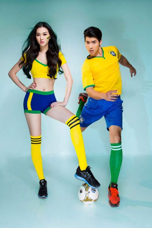 Khánh My bốc lửa cổ vũ World Cup - 10