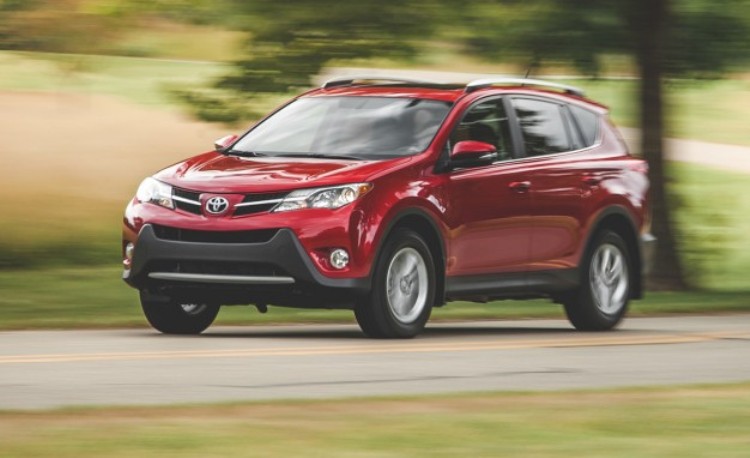Toyota trang bị công nghệ an toàn cao cấp cho xe rẻ - 1