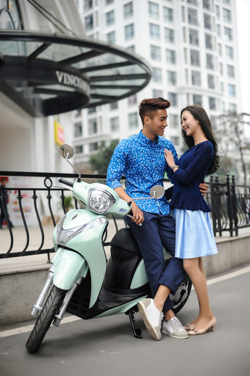 Ngọc Châm, Tiến Đạt sành điệu bên SH mode - 1