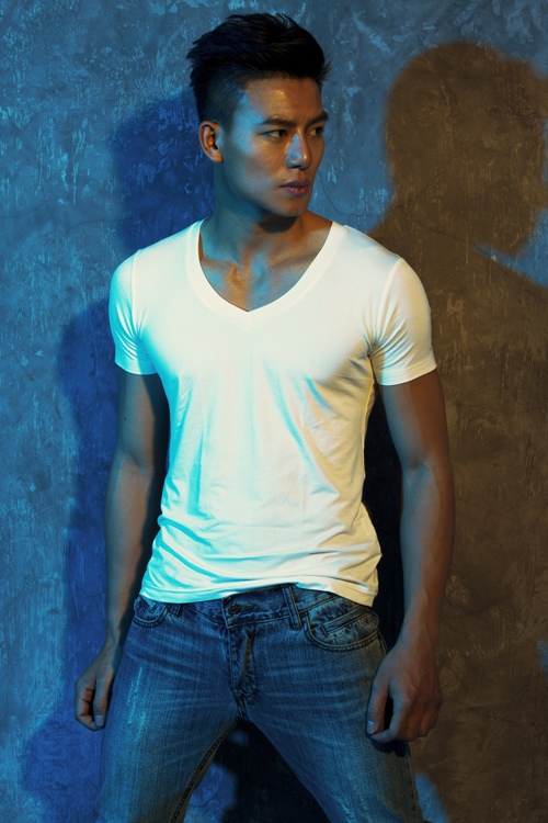 Hiếu Nguyễn mất 5 năm để có body "mê hoặc" - 7