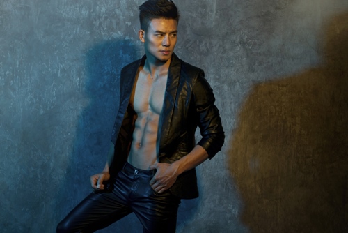 Hiếu Nguyễn mất 5 năm để có body "mê hoặc" - 2