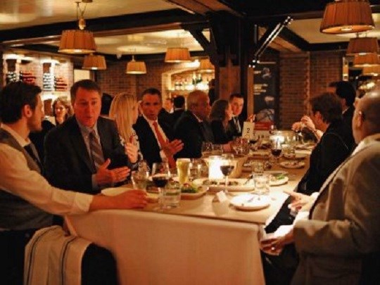 Những người siêu giàu luôn trăn trở điều gì? - 5