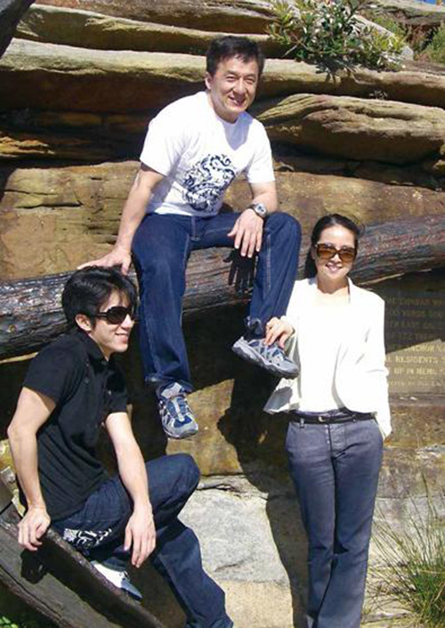 Thành Long từng phải "cưới chạy" vì bạn gái có bầu - 2