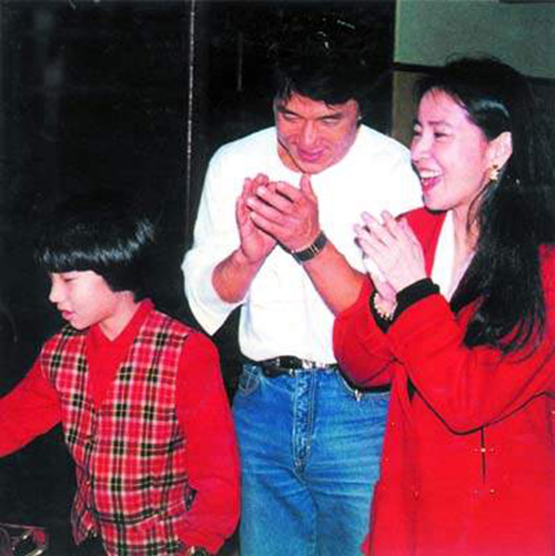 Thành Long từng phải "cưới chạy" vì bạn gái có bầu - 3