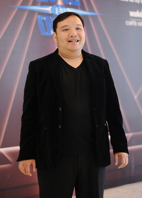 Yến Trang mặc kín đáo vẫn xinh đẹp gợi cảm - 10