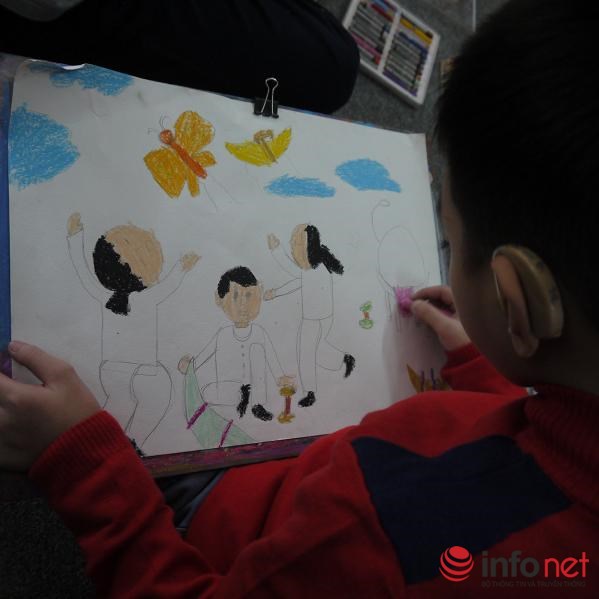 Chuyện người thầy 20 năm cần mẫn dạy vẽ cho trẻ em câm điếc - 5