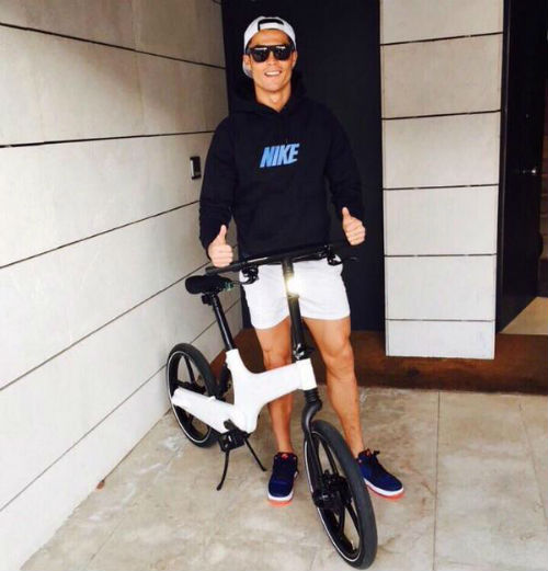 Tin HOT tối 7/4: Real bất ngờ nhắm cựu thủ môn Barca - 2