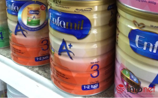 Sữa ngoại lại tinh vi “lách” luật, tăng giá bán - 1