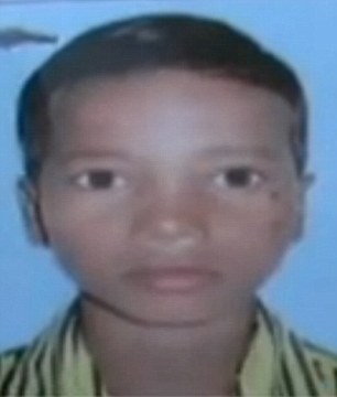 Ấn Độ: Hiệu trưởng đánh học sinh lớp 3 chảy máu dạ dày, tử vong - 1