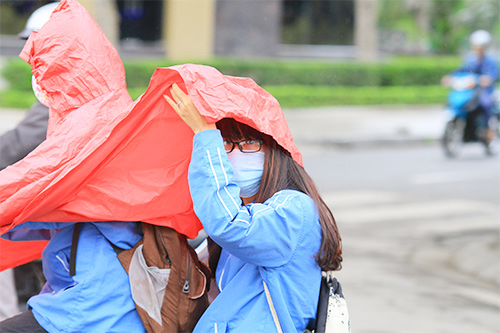 1001 cách "vượt" chốt giao thông của người... đầu trần - 6