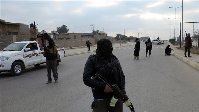 IS tuyệt vọng bắt cóc 120 học sinh làm chiến binh - 1