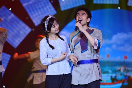 Đan Trường hóa ngư dân khoe chất giọng ngọt ngào - 2