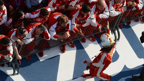 Chinese GP: Phía sau vạch đích (P1) - 2