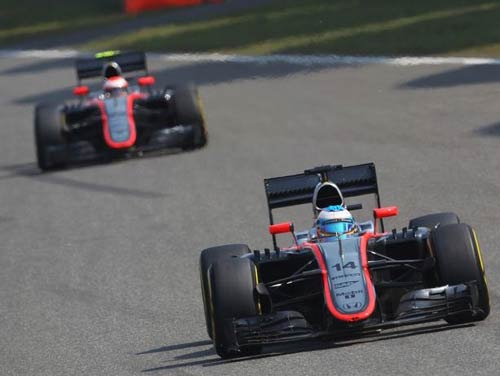 Phía sau vạch đích Chinese GP: "Chiếu dưới” không bỏ cuộc (P2) - 2