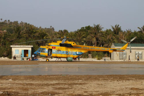 Tạm ngừng tìm 2 chiếc Su-22, phi công vẫn mất tích - 2