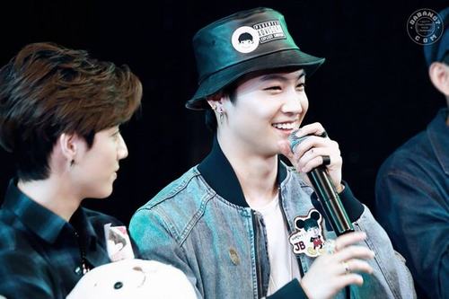 “Chàng rể Việt” hát “Yêu lại từ đầu” trên đất Hàn - 1