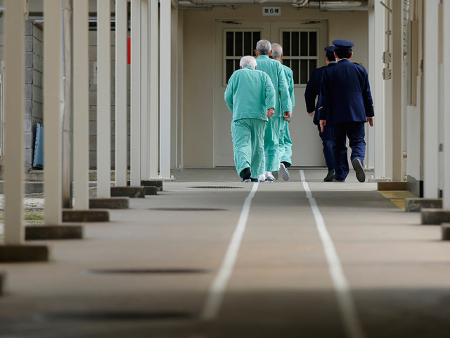 Nhật “khóc ròng” vì nhiều nhà tù thành “trại dưỡng lão” - 3