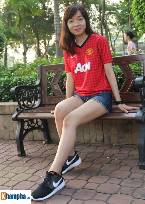 Fan nữ xinh bình luận MU sẽ thắng Chelsea như thế nào - 6