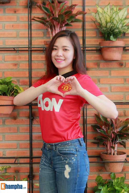 Fan nữ xinh bình luận MU sẽ thắng Chelsea như thế nào - 8