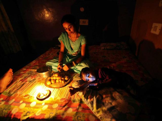 Ấn Độ: Vợ chồng quyết ly hôn vì bị... cắt điện - 1