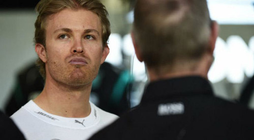 F1: Rosberg rất lo lắng với tốc độ của Ferrari ở Bahrain - 1