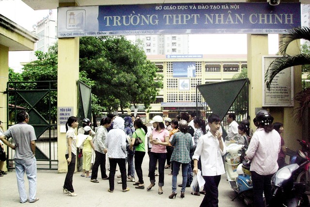 Thi vào lớp 10 THPT tại Hà Nội: Tăng hơn 10.000 học sinh - 1