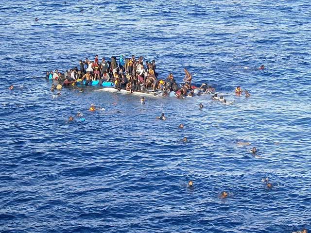 EU bất lực trước nghĩa địa nhập cư khổng lồ trên biển - 1