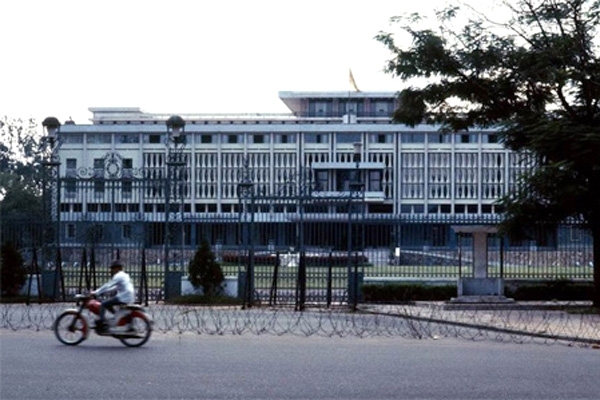 Ảnh hiếm đường phố Sài Gòn trước ngày 30/4/1975 - 10