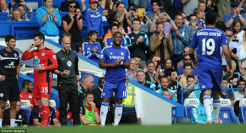 Tin HOT tối 24/4: PSG muốn có "người thừa" của Chelsea - 2