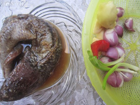 Về Ngã Năm thưởng thức mắm cá lóc chưng nước cốt dừa - 1