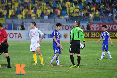 Công Phượng: 1 bàn, 1 đường kiến tạo, nhưng chưa đủ - 2