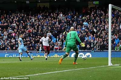 TRỰC TIẾP Man City - A.Villa: Cơn mưa bàn thắng (KT) - 3